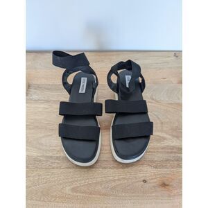Steve Madden Black Strappy Platform Sandals – Size 7.5